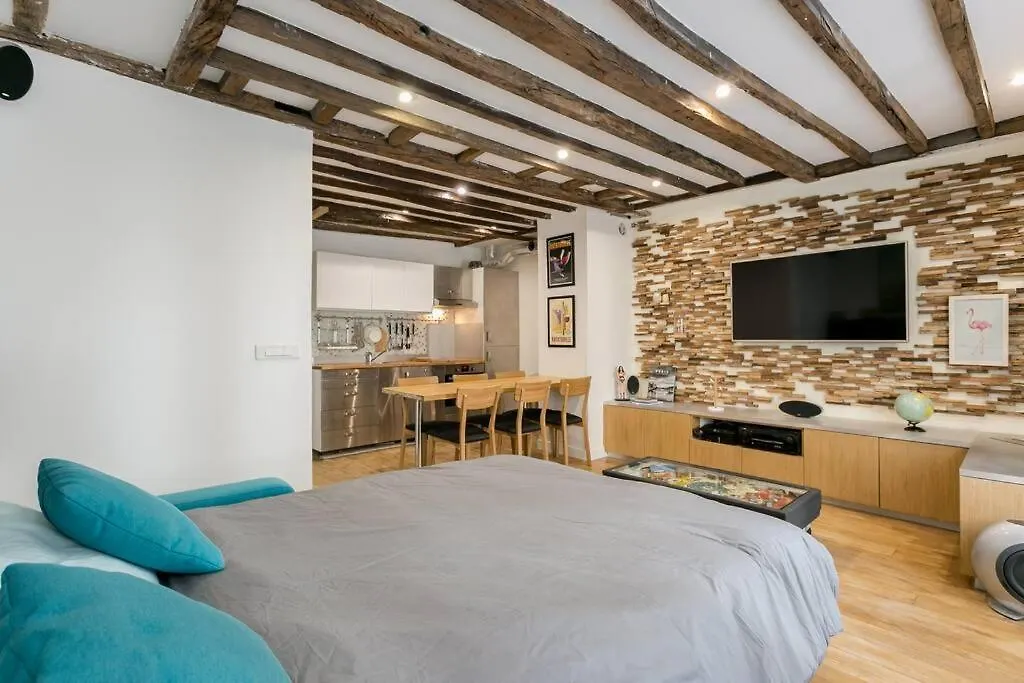 Relais Cocorico - Town House 4 Private Suites, Ac Cinema Gym & Sauna Lägenhet